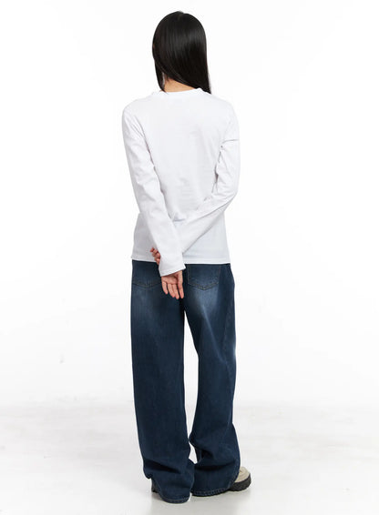 Chic Lettering Long Sleeve Tee CN521