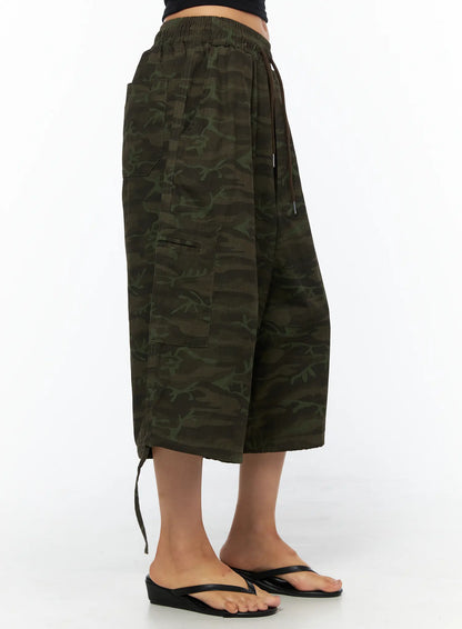 Camouflage Drawstring Wide Shorts CU517