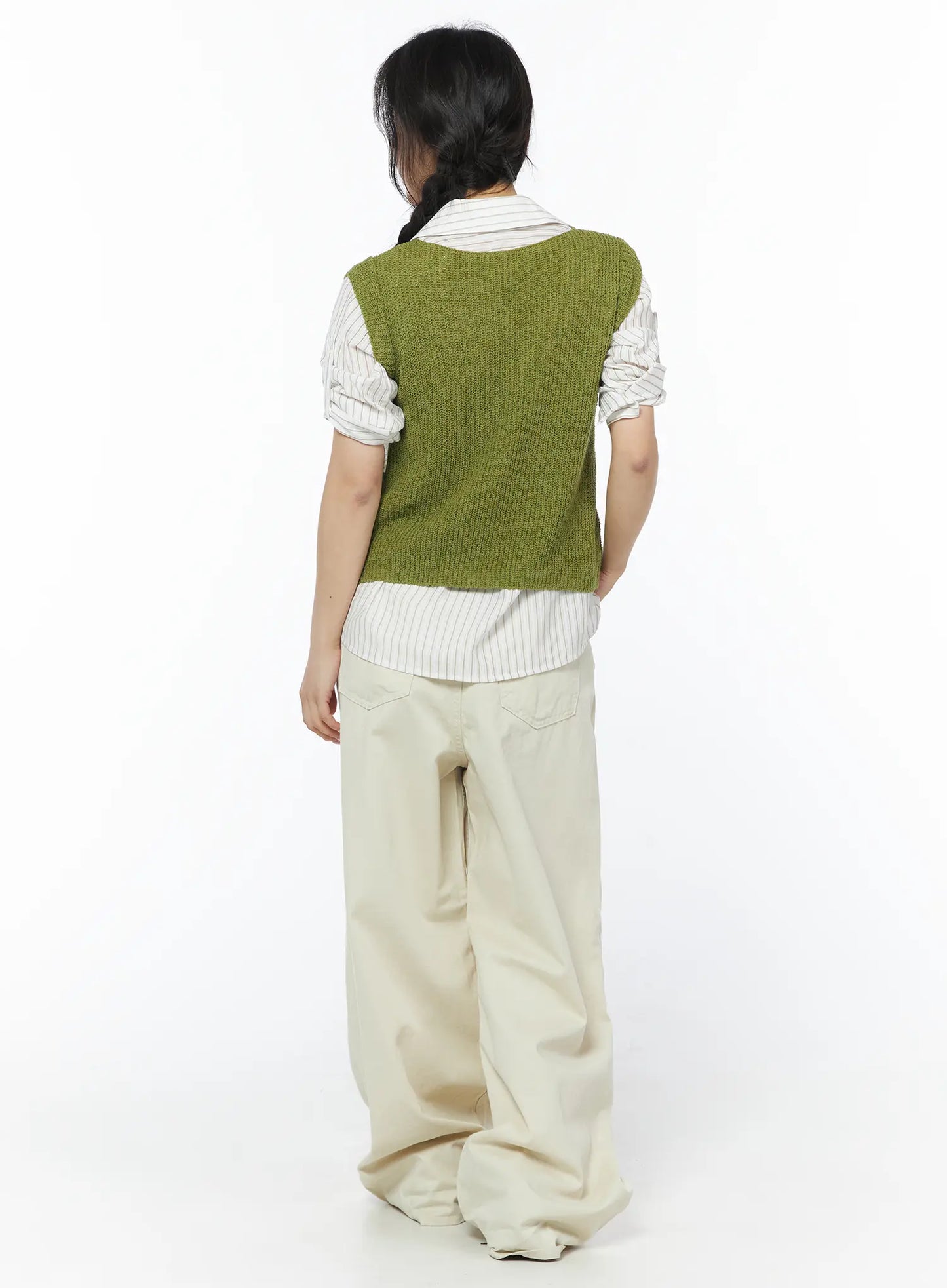 Button Knit Sleeveless Cardigan CY522