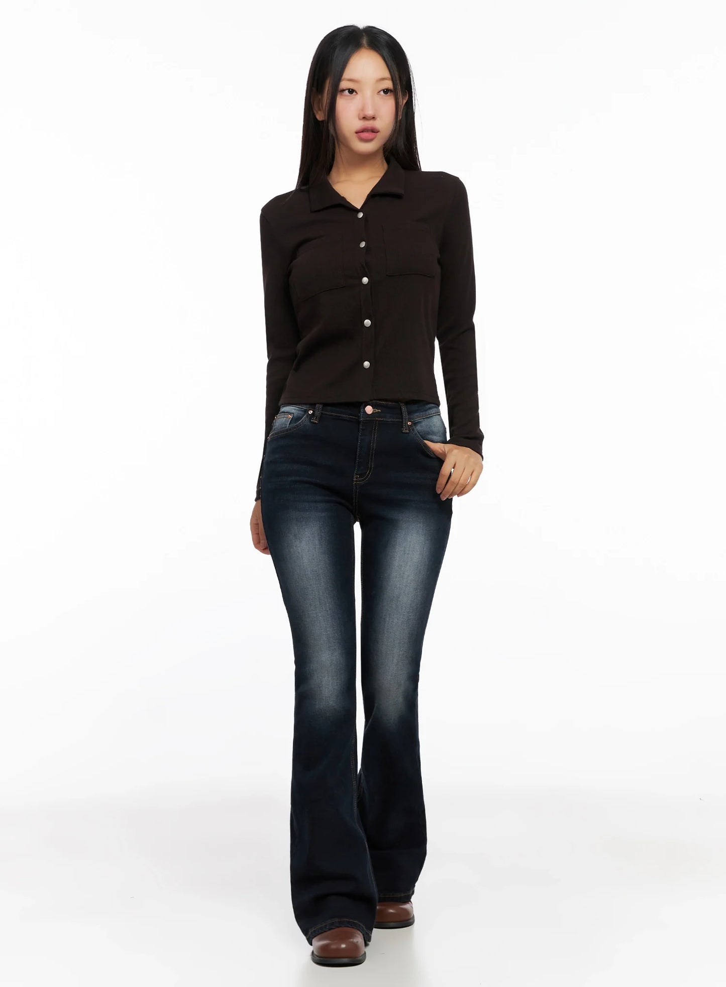 Aliyah Mid-Rise Hip Pad Flared Jeans IG528