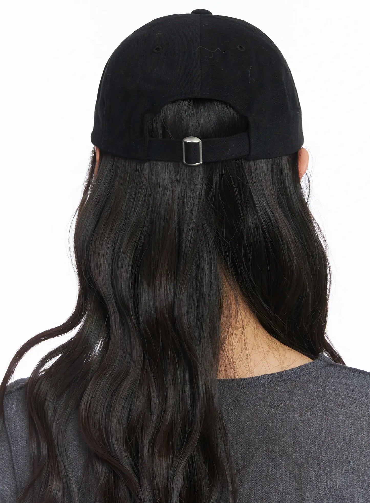 Basic Graphic Embroidered Cap CJ501