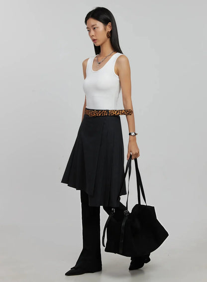 Classic Square Pendant Watch IJ509