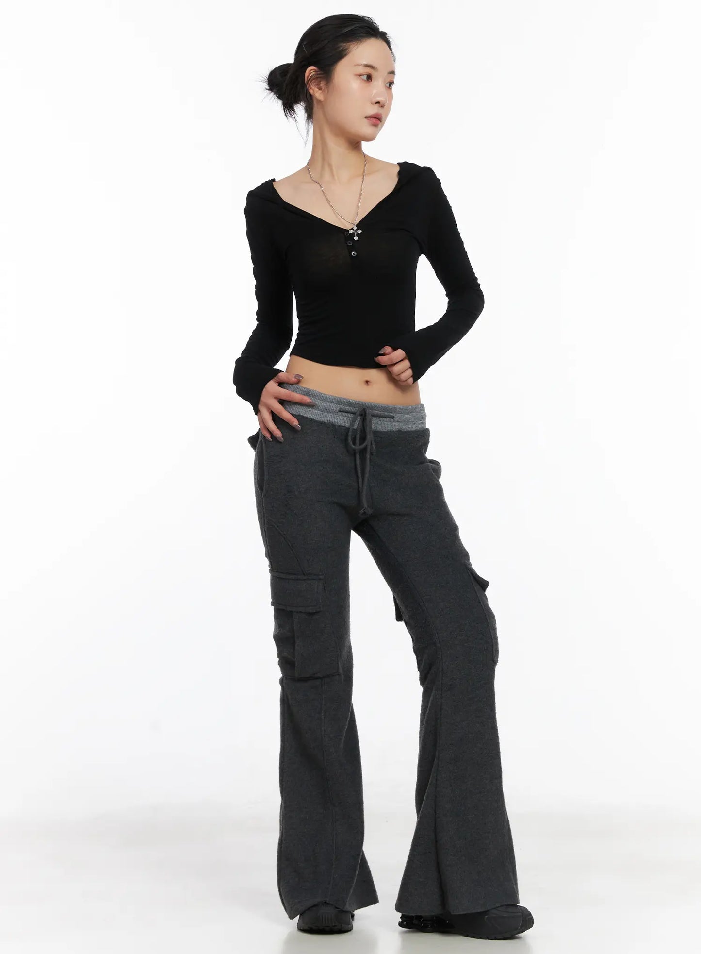Buttoned Hooded Long Sleeve Crop Top CD509