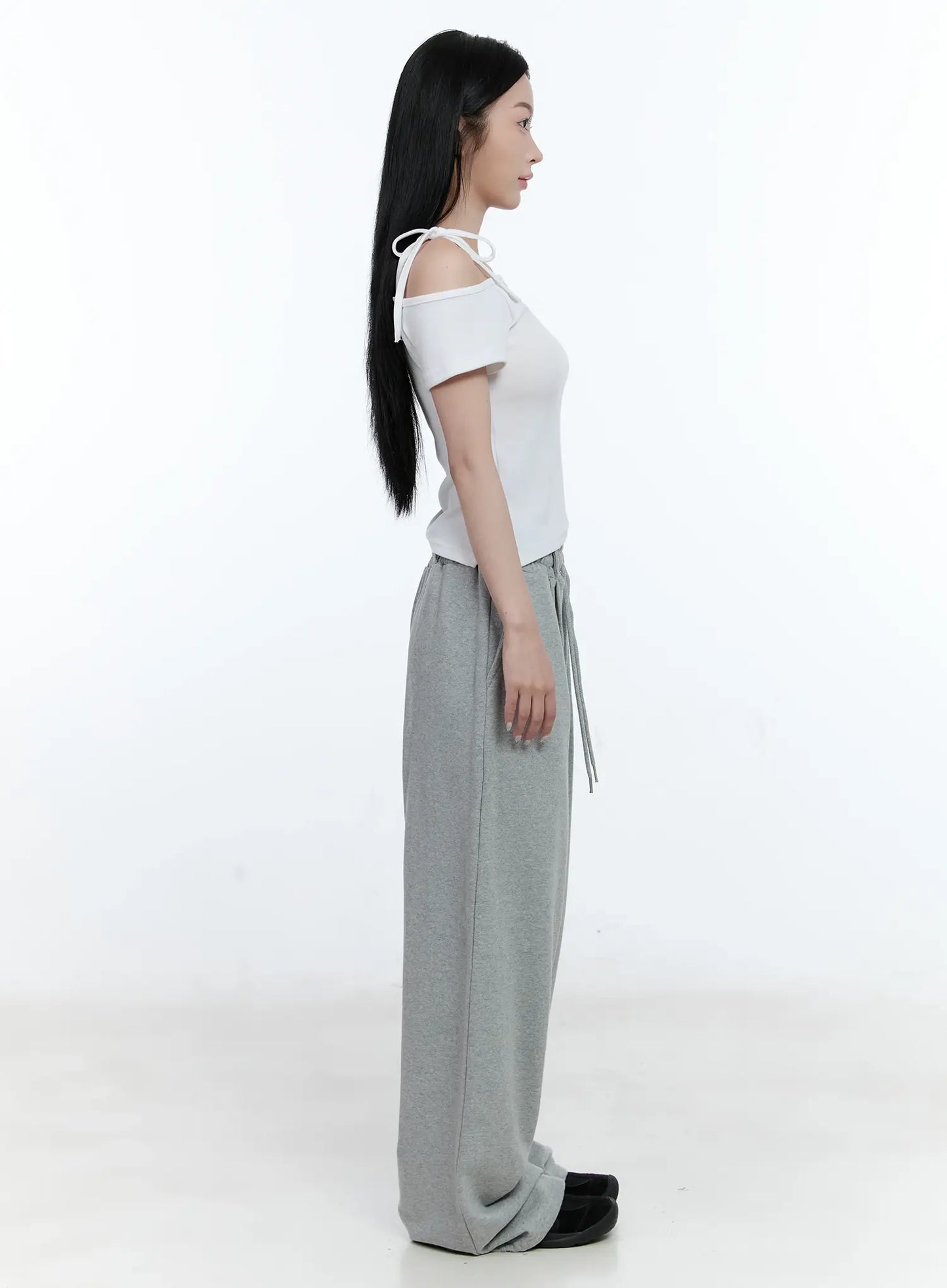 Asymmetric Off-Shoulder Tee CG501