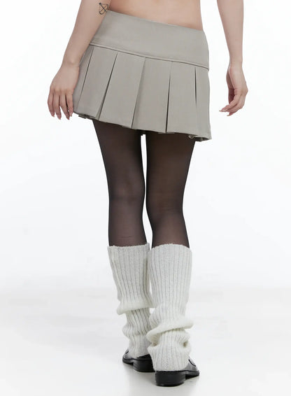 Classic A-Line Pleated Skirt CS501