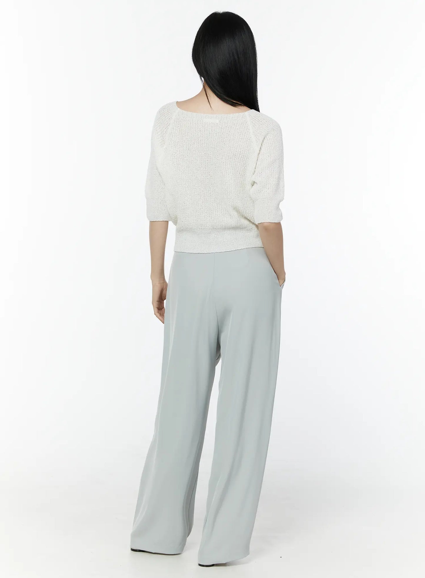 Basic High-Waist Pleated Trousers IU503