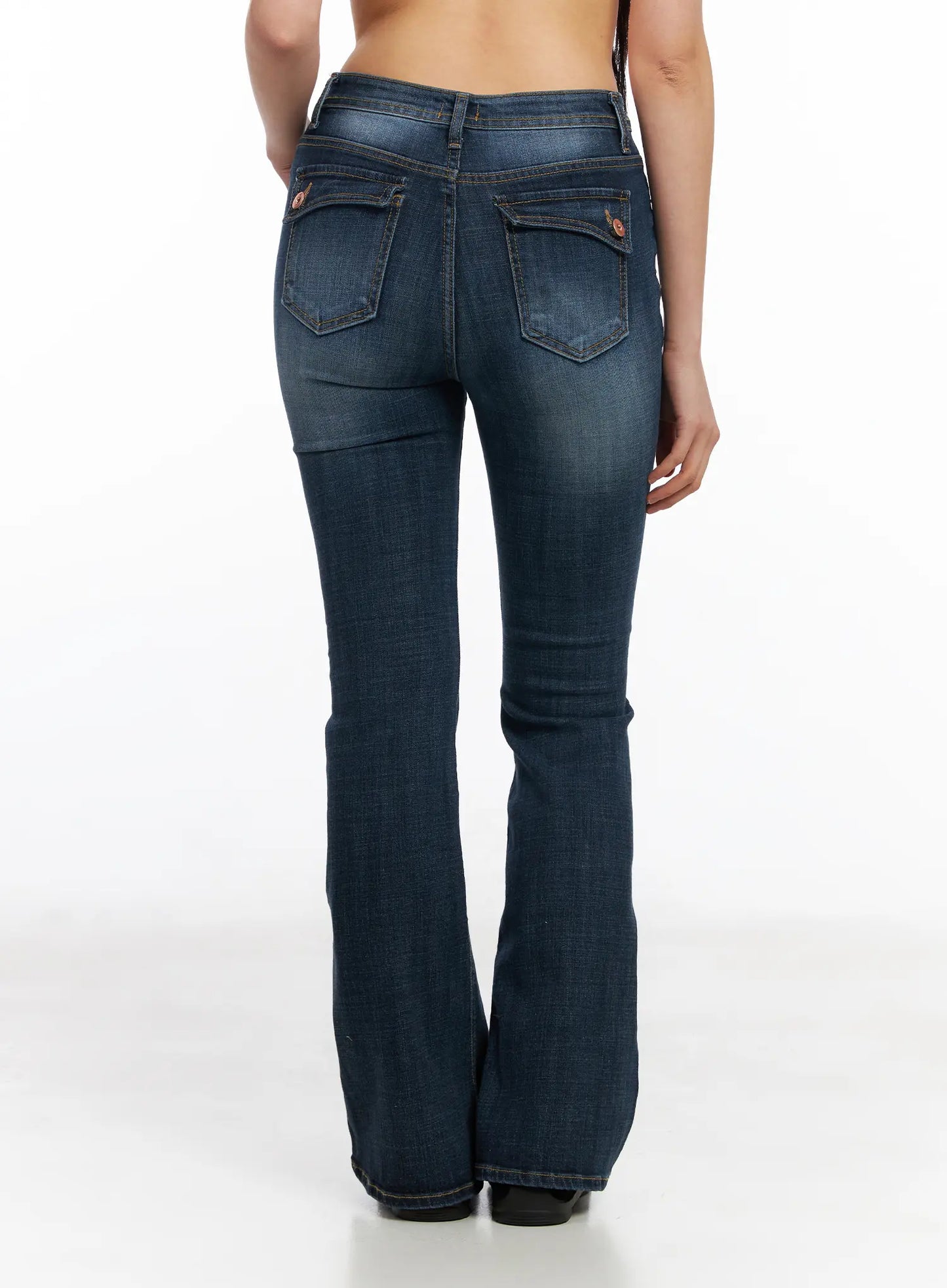 Alayah Vintage Wash Flared Jeans CF506