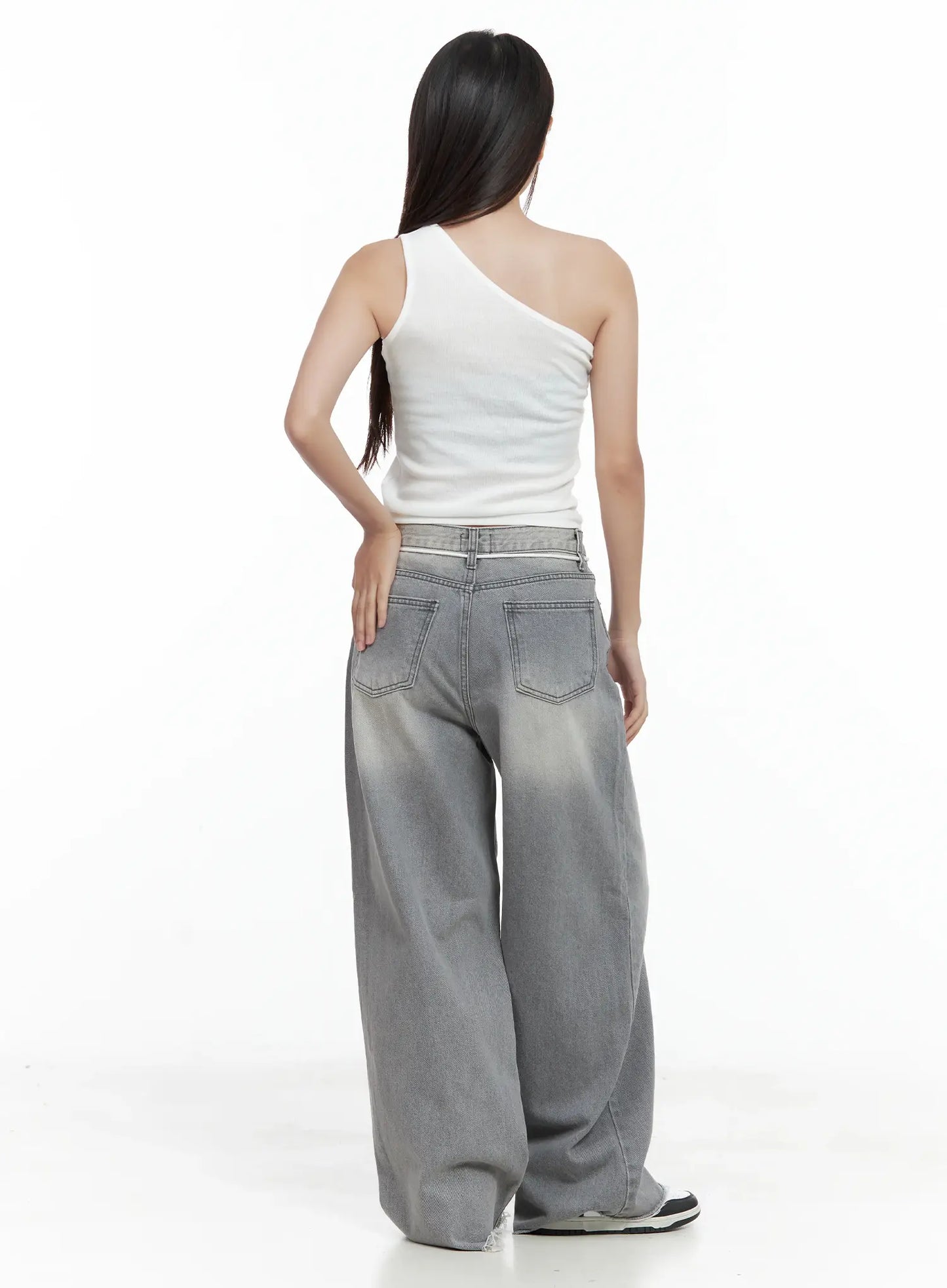 Asymmetric Graphic One-Shoulder Tank CL509