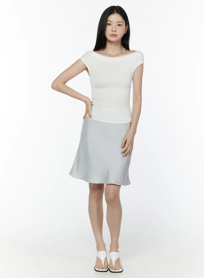 Boat Neck Short Sleeve Top IU505