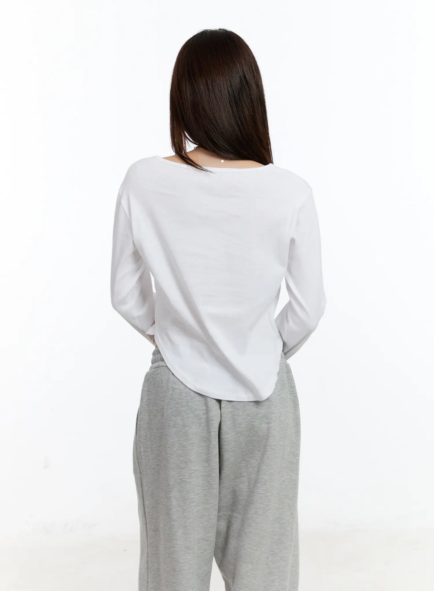 Casual U-Neck Long Sleeve Tee CN525