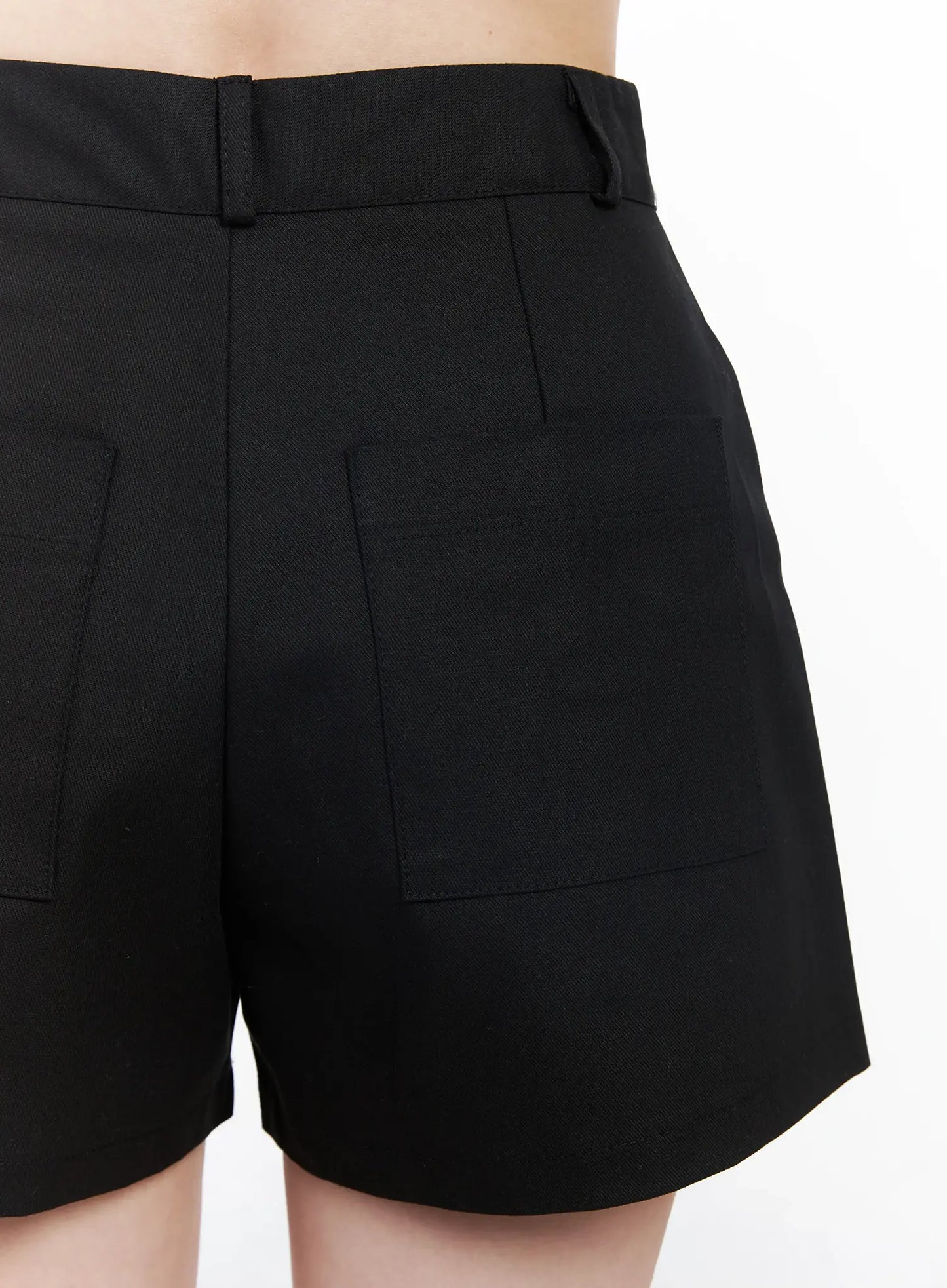 Button Detail Cotton Shorts IM524