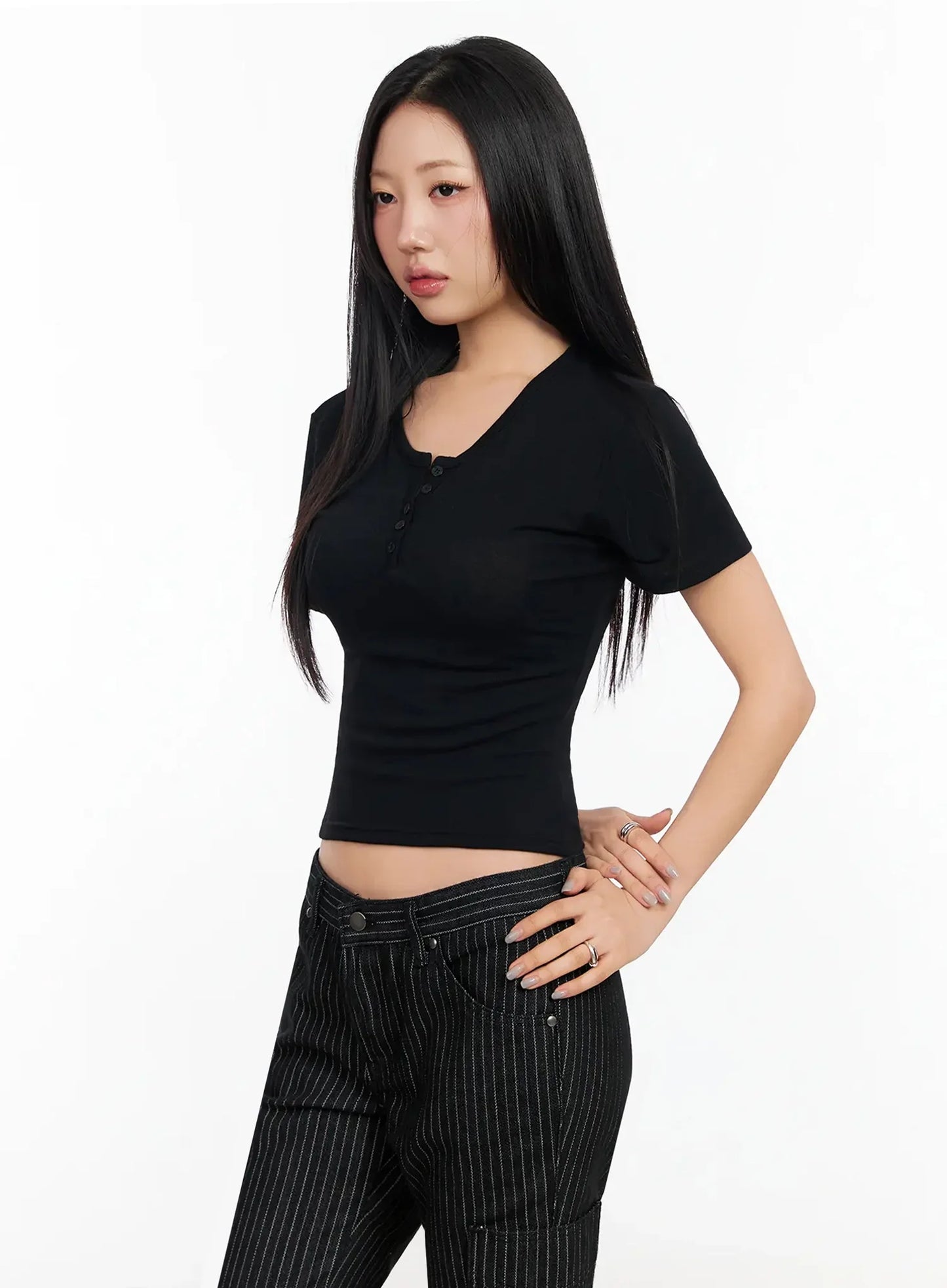 Buttoned Slim Fit T-Shirt CA513