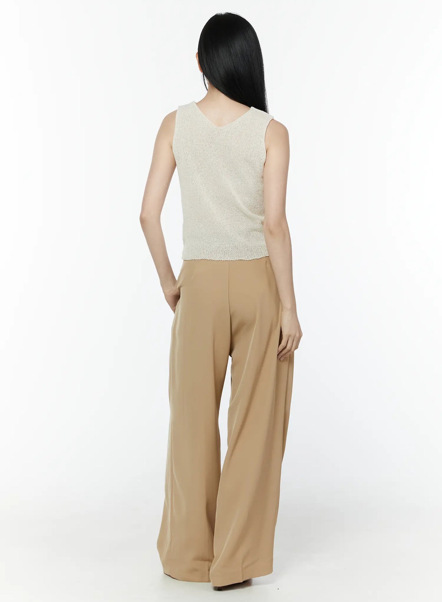 Classic High-Waist Pintuck Slacks IU503