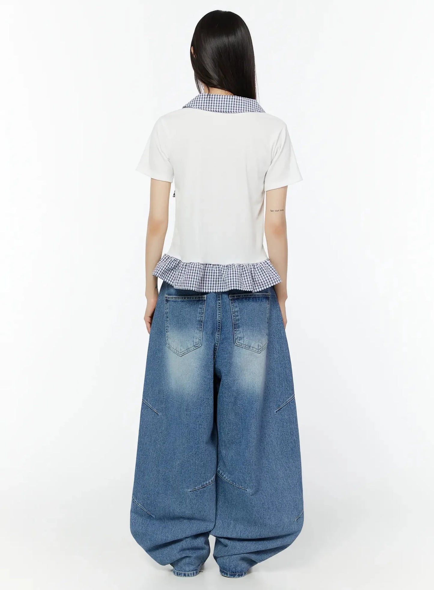 Celie Baggy Pin-Tuck Jeans CU515