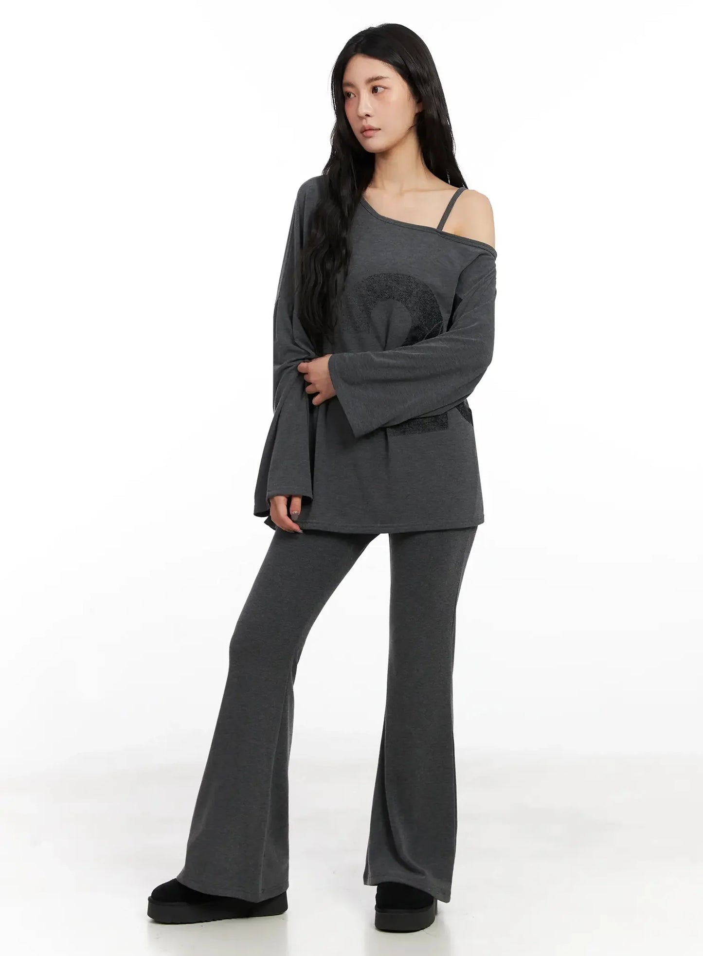 Casual Graphic Long Sleeve Off-Shoulder Top IN528