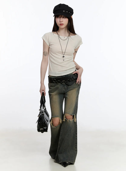 Andie Distressed Bootcut Jeans CA503