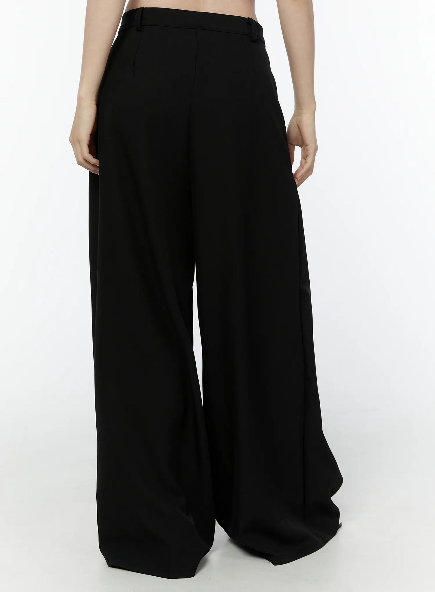 Basic Wide-Leg Slacks IU503