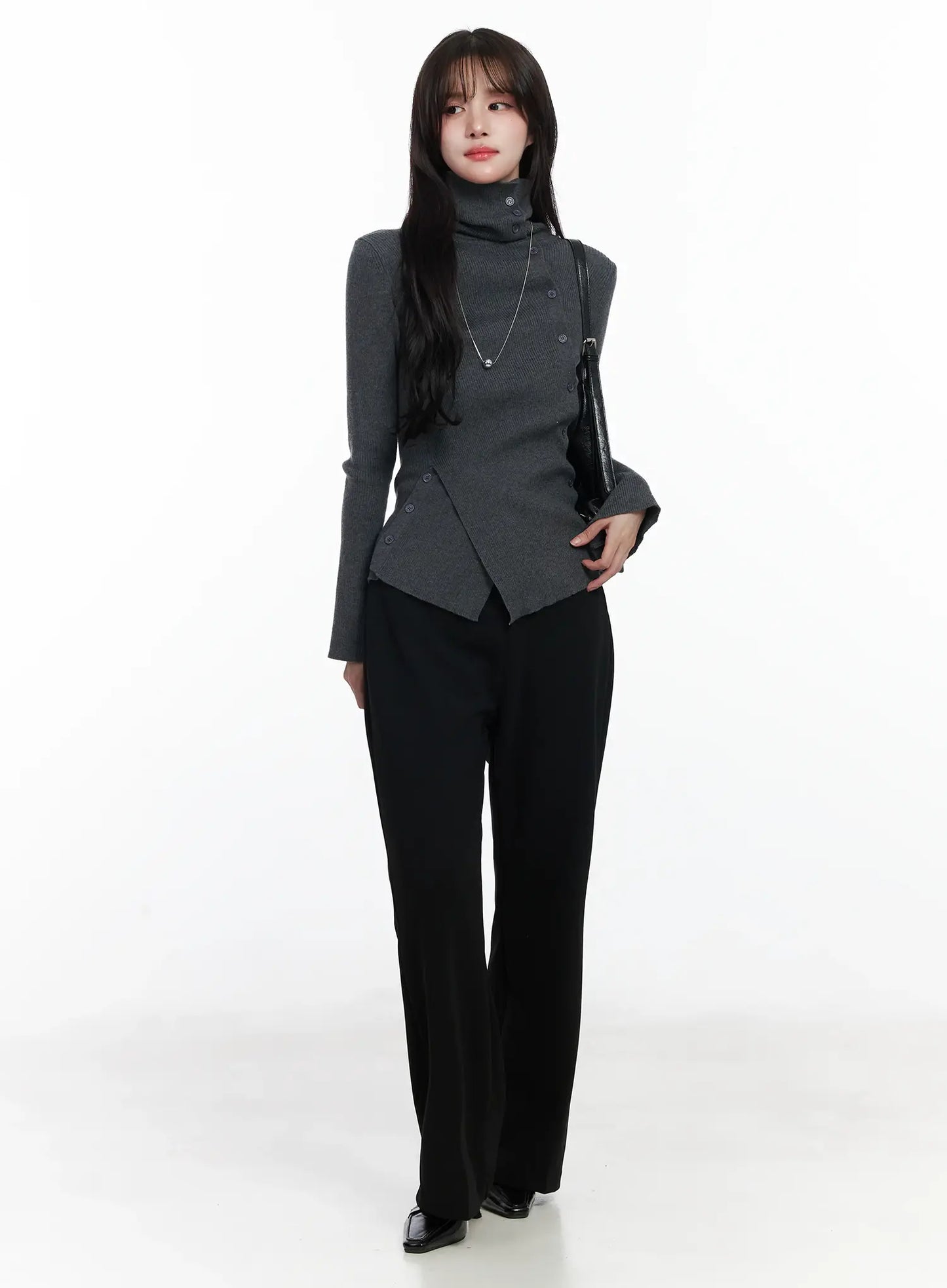 Asymmetric Buttoned Knit Top IJ529