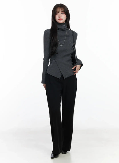 Asymmetric Buttoned Knit Top IJ529