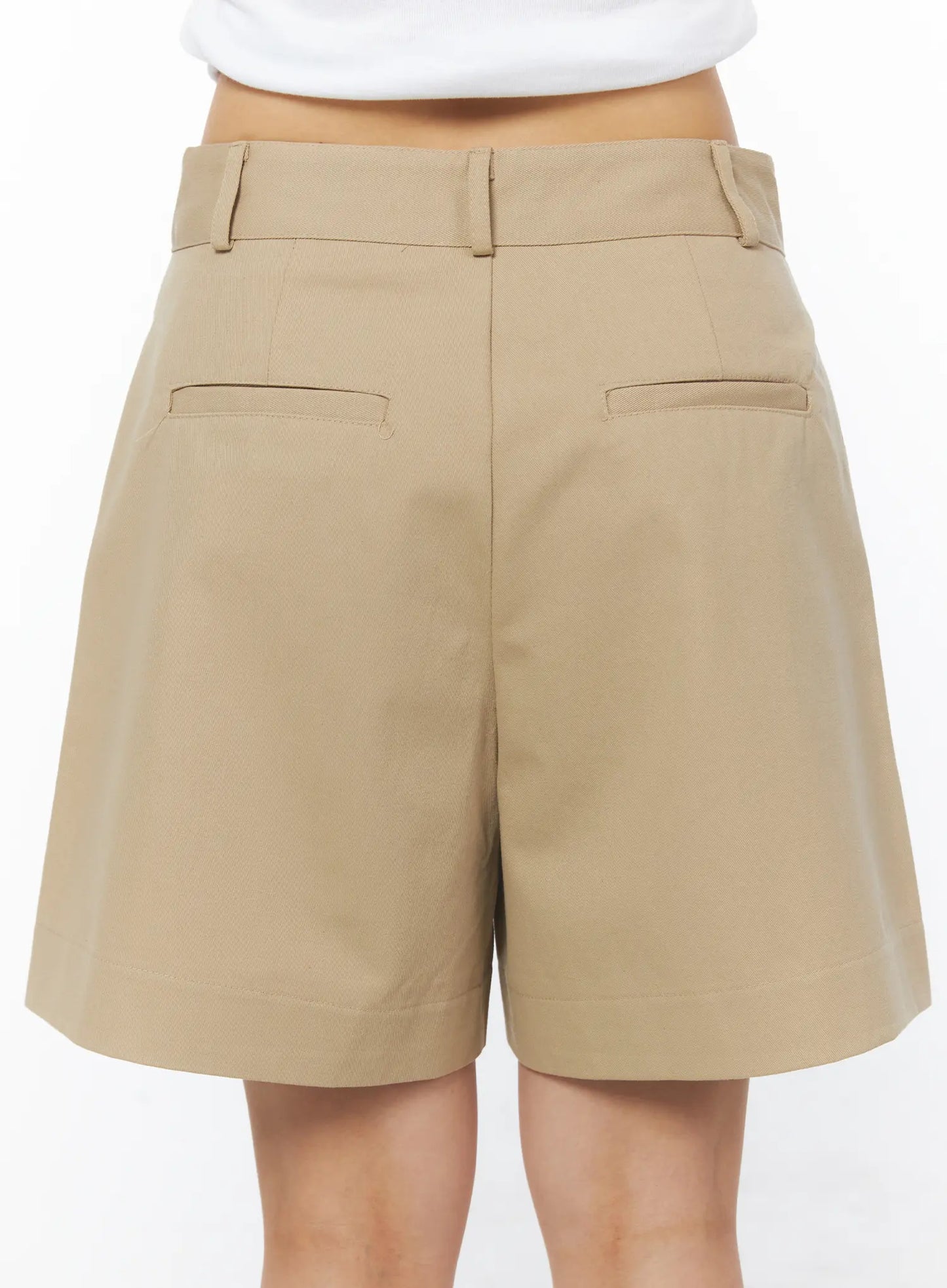 Basic Mid-Length Shorts CY522