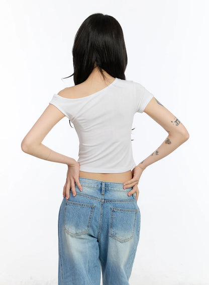 Asymmetric Off-Shoulder Tee CA508