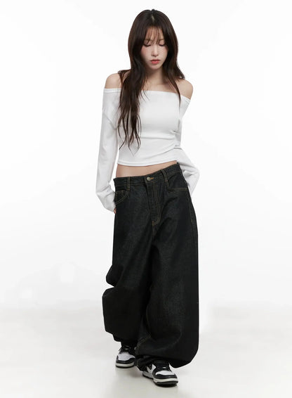 Chic Off-Shoulder Cropped Tee IN514
