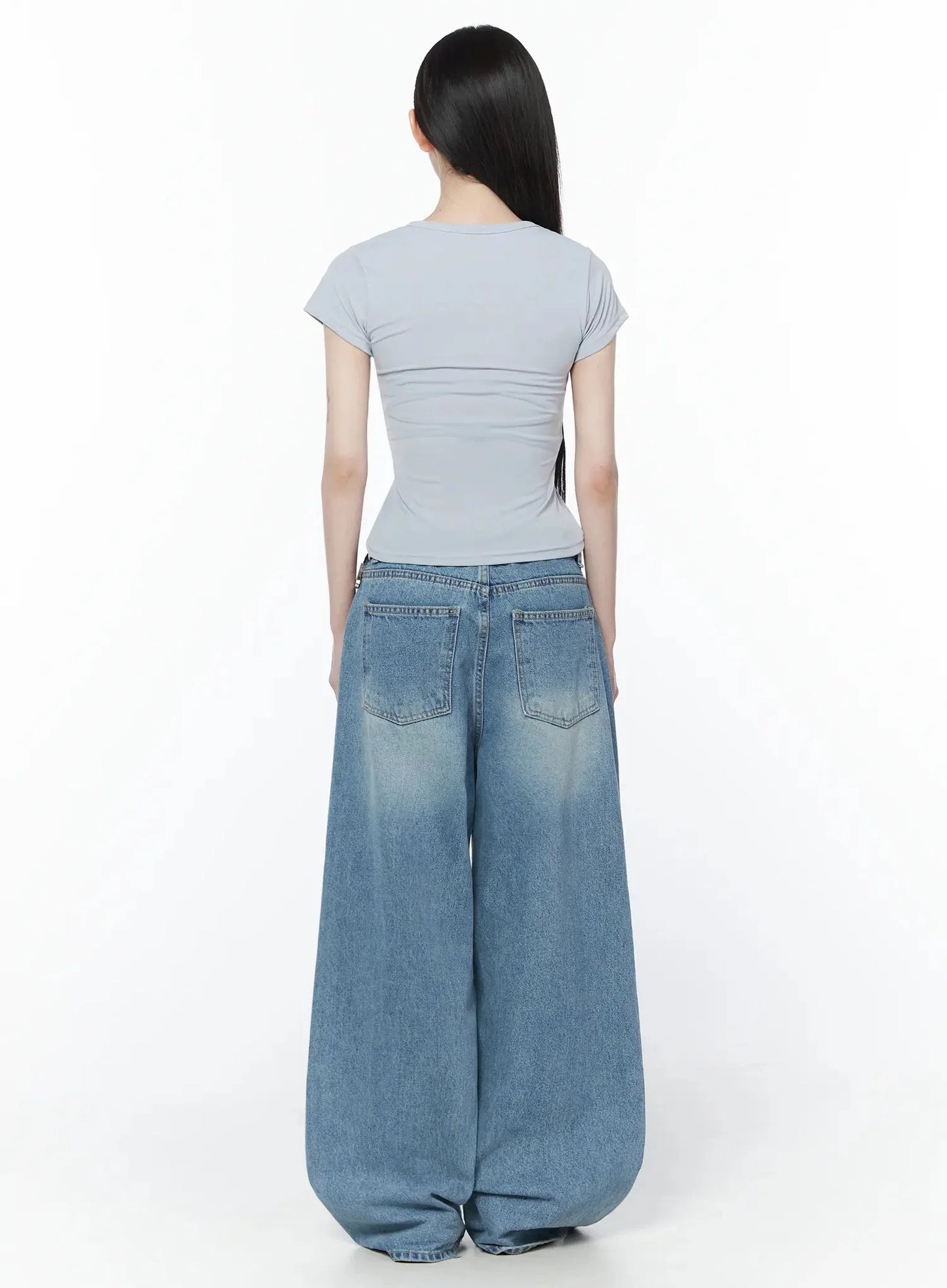 Ares Wide Leg Distressed Jeans IU512