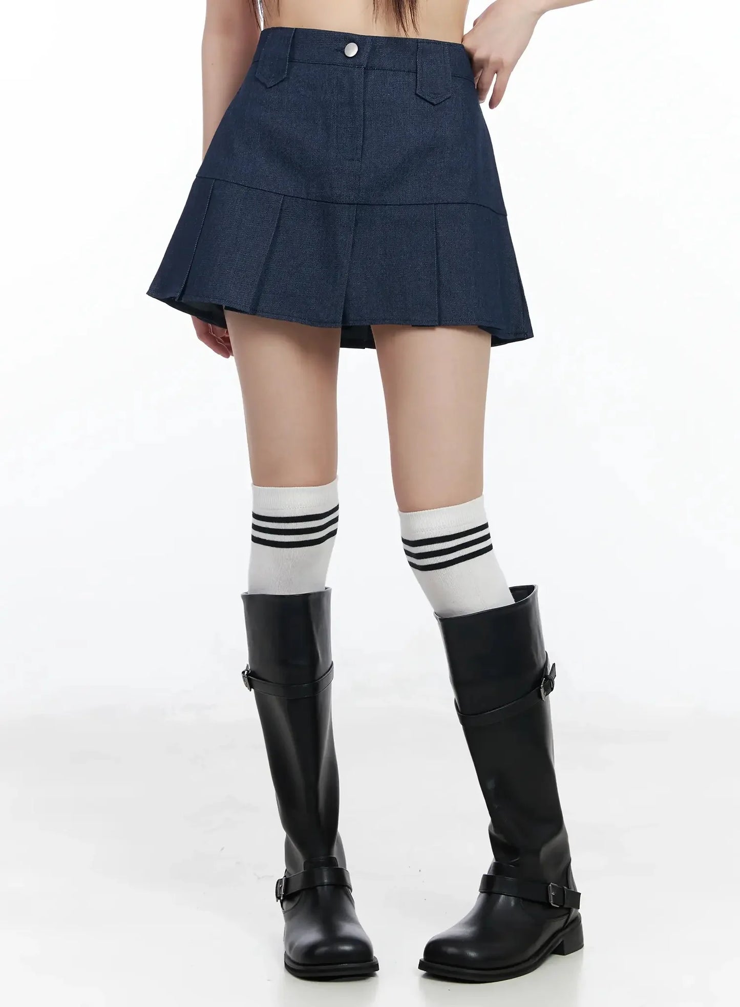 Casual Pleated Mini Skirt IM523