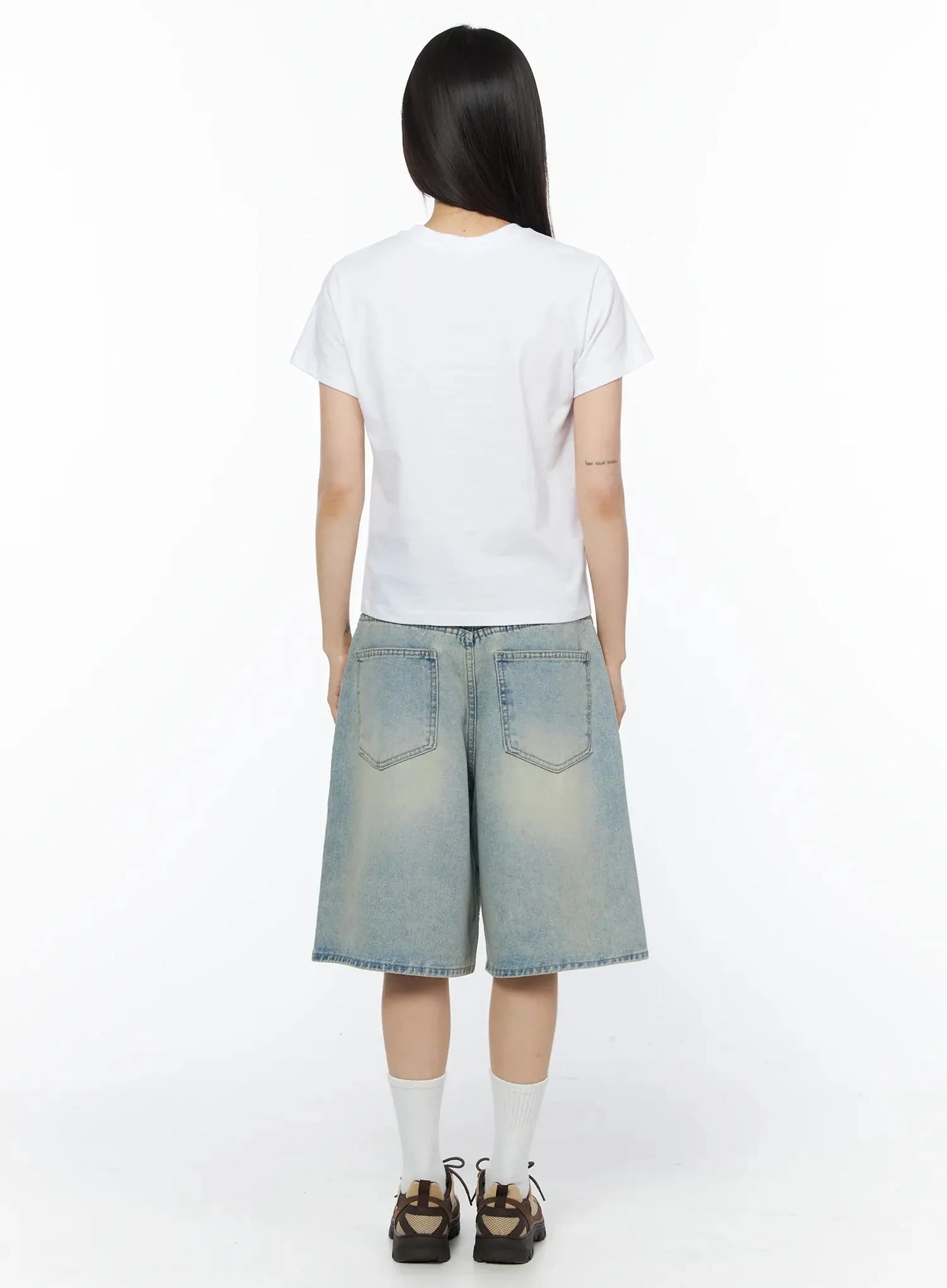 Ali Casual Washed Bermuda Shorts IY525