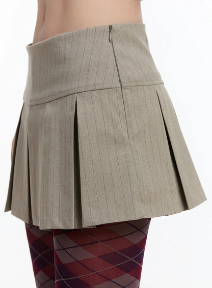 Chic Striped Pleated Mini Skirt CM511