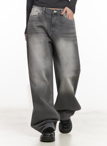 Becca Washed Straight-Leg Jeans IM524