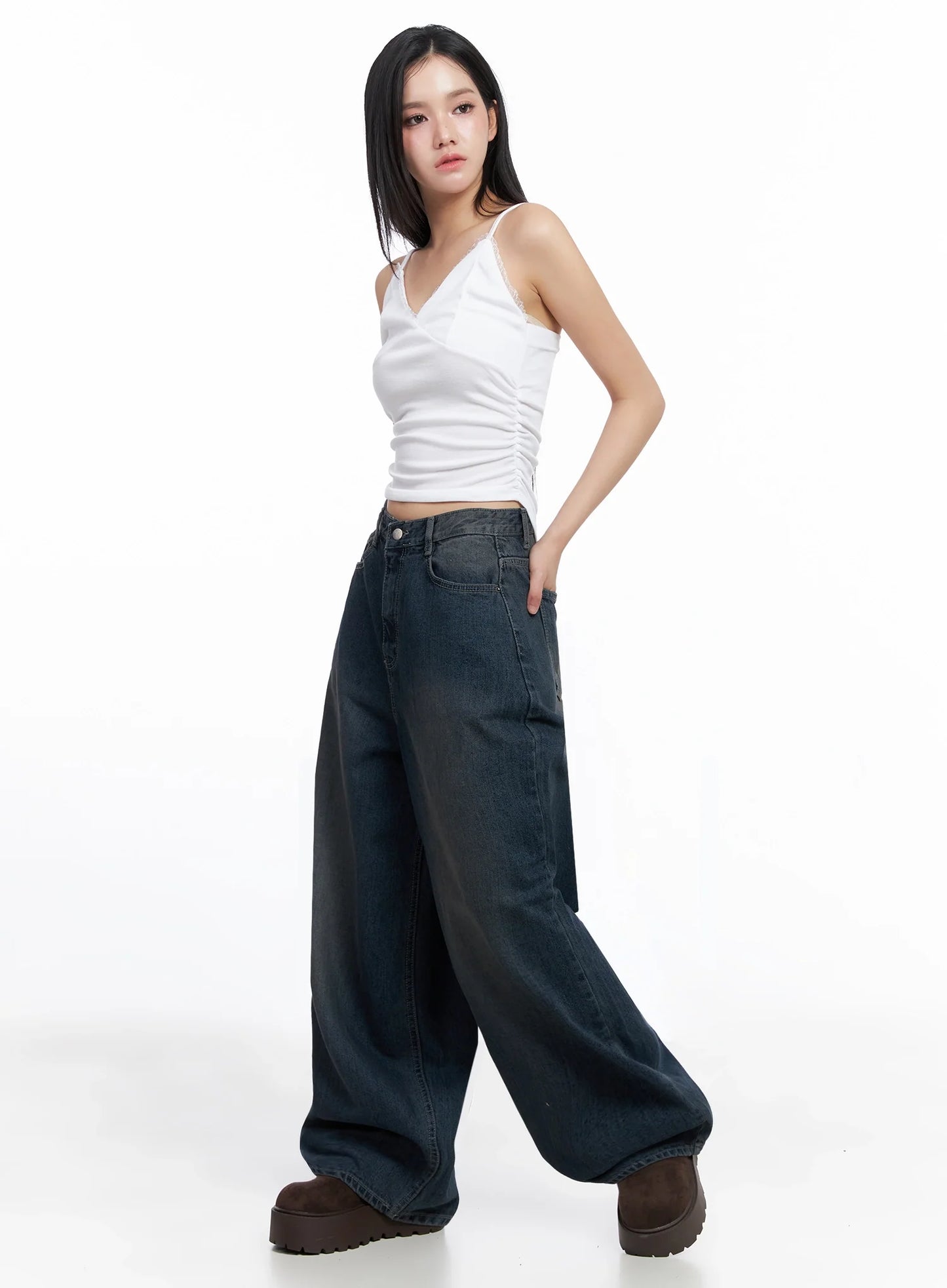 Adelyn Washed Baggy Jeans IS525