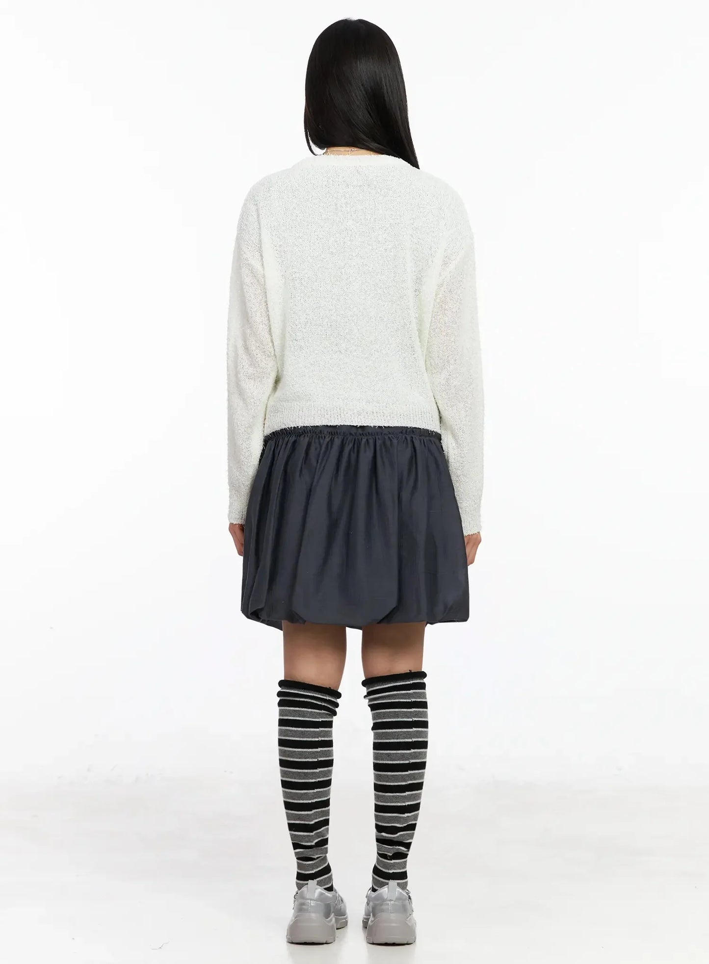 Basic Crew Neck Cardigan IA523