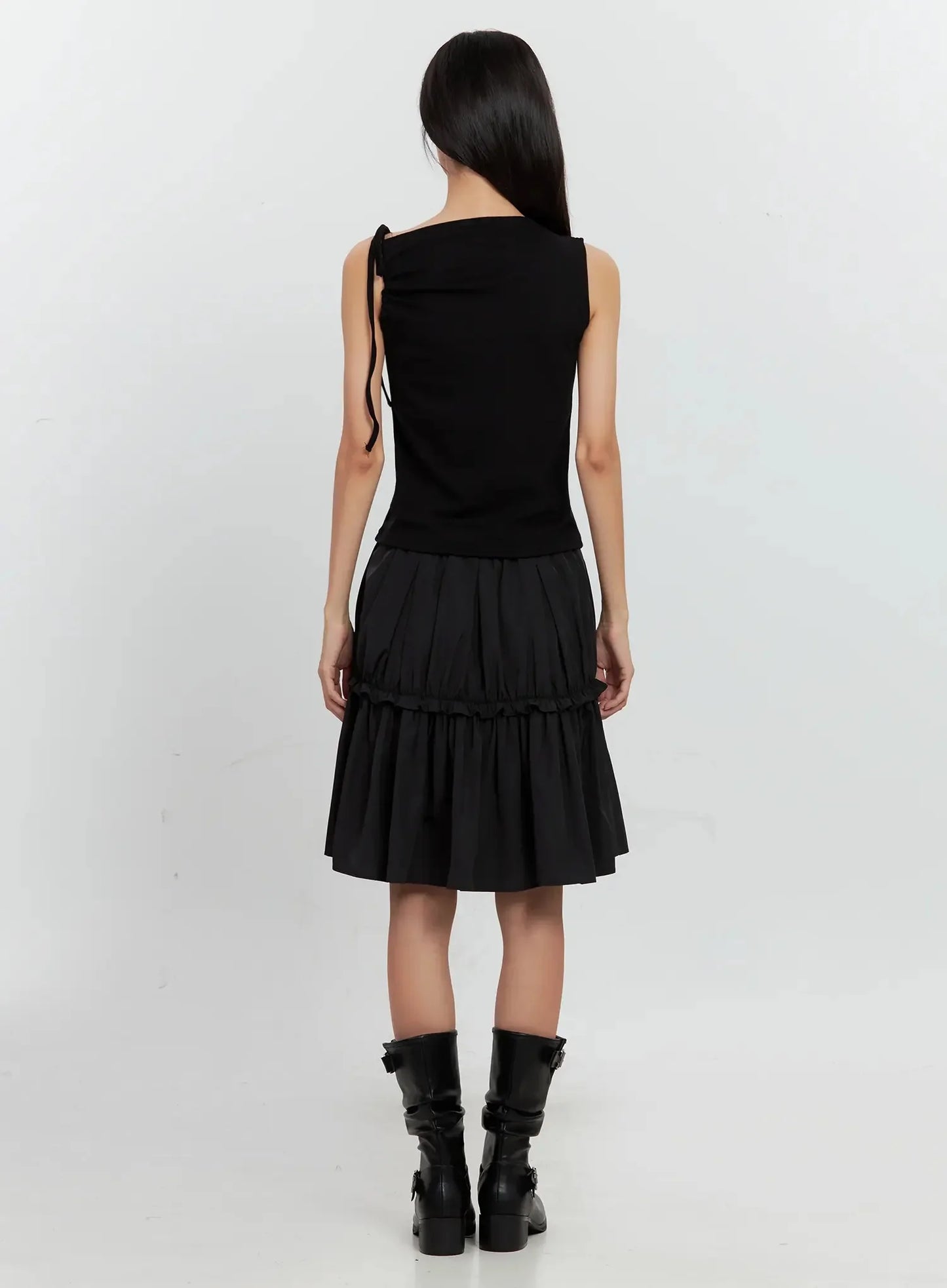Asymmetric High Neck Tank Top IL528