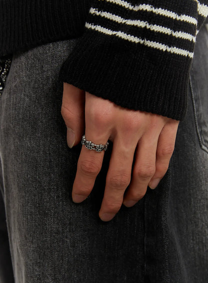 Bold Cross Pattern Ring ID524
