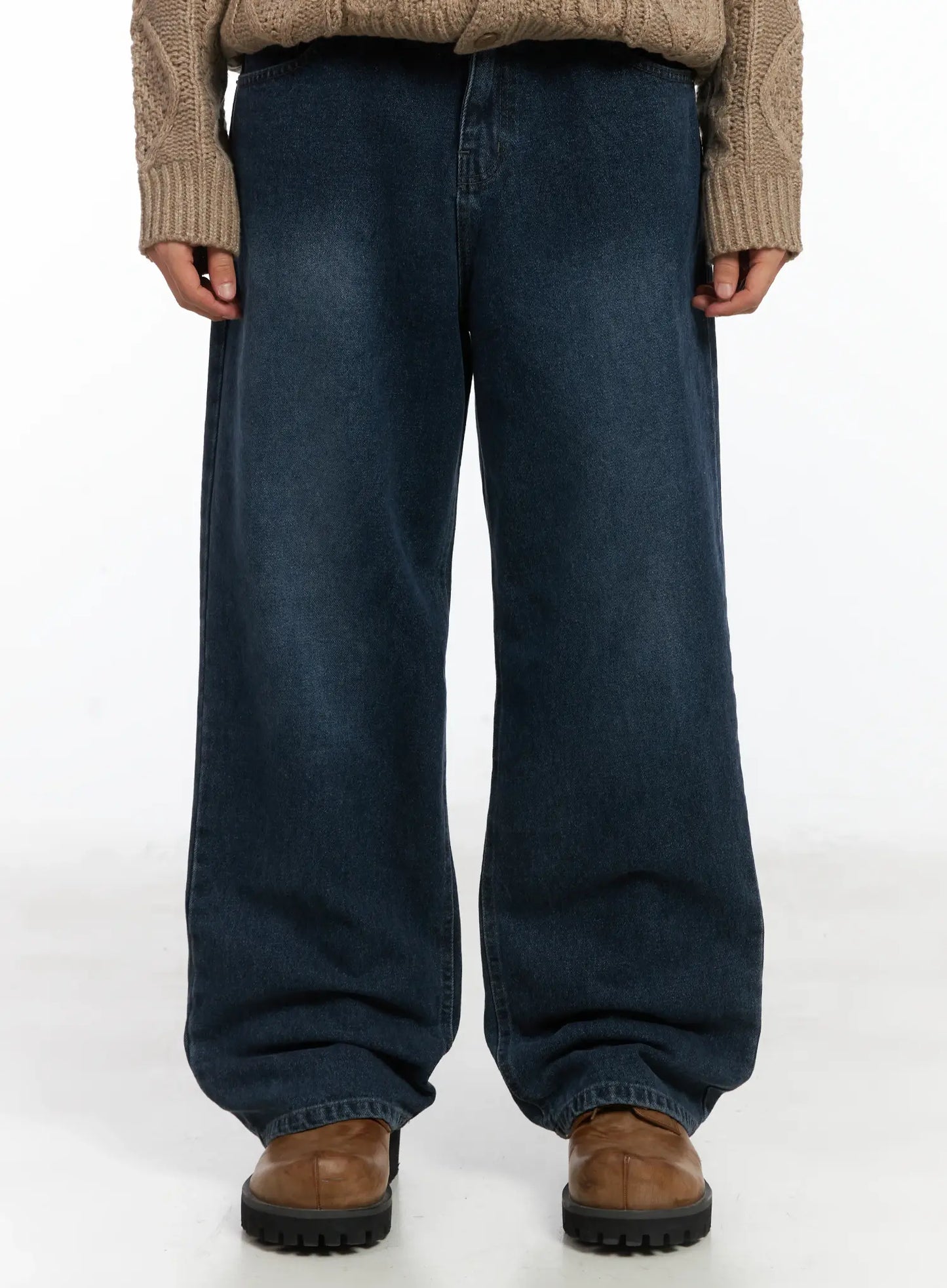 Basic Dark Washed Straight Jeans ID515