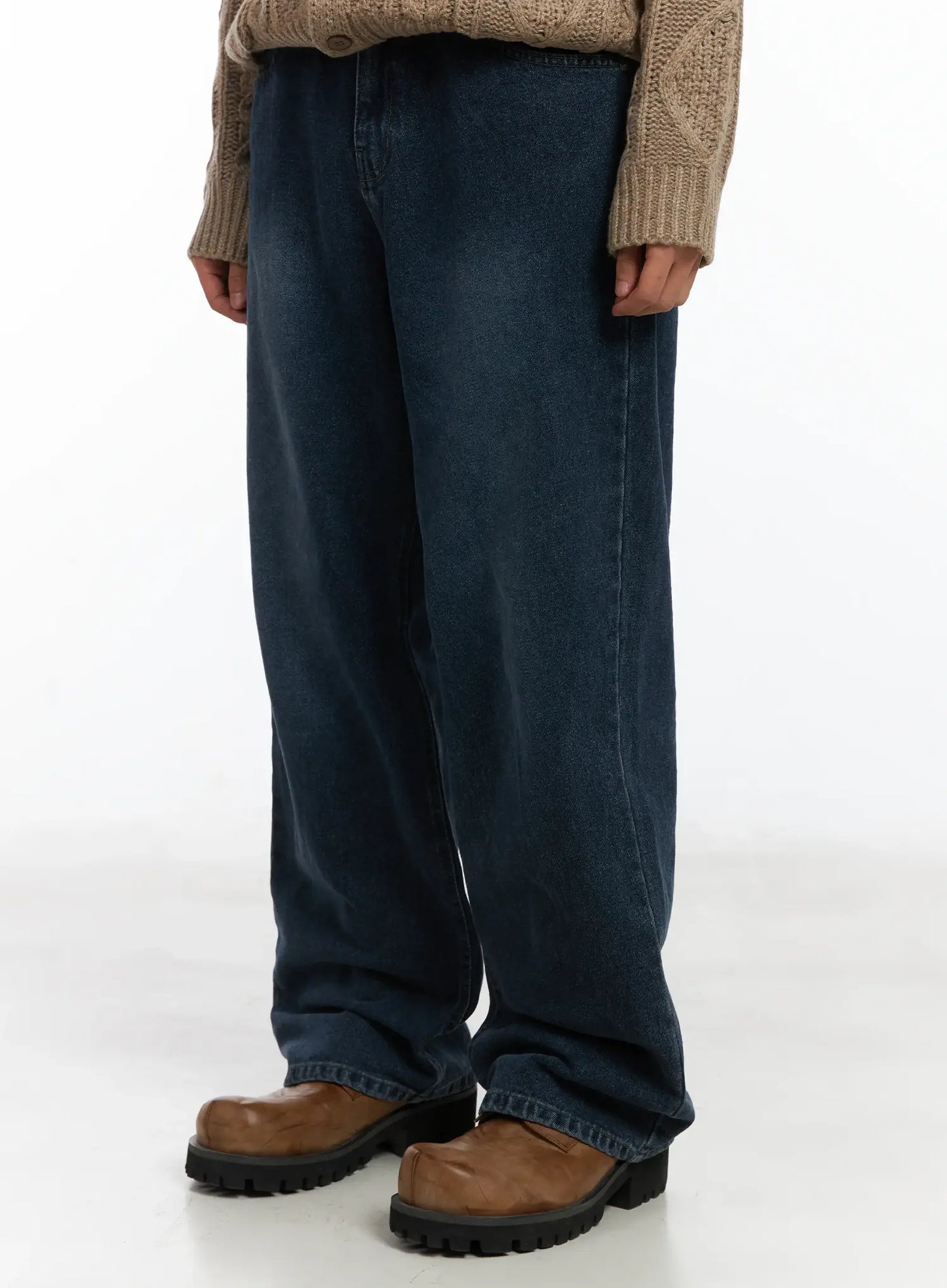 Basic Dark Washed Straight Jeans ID515