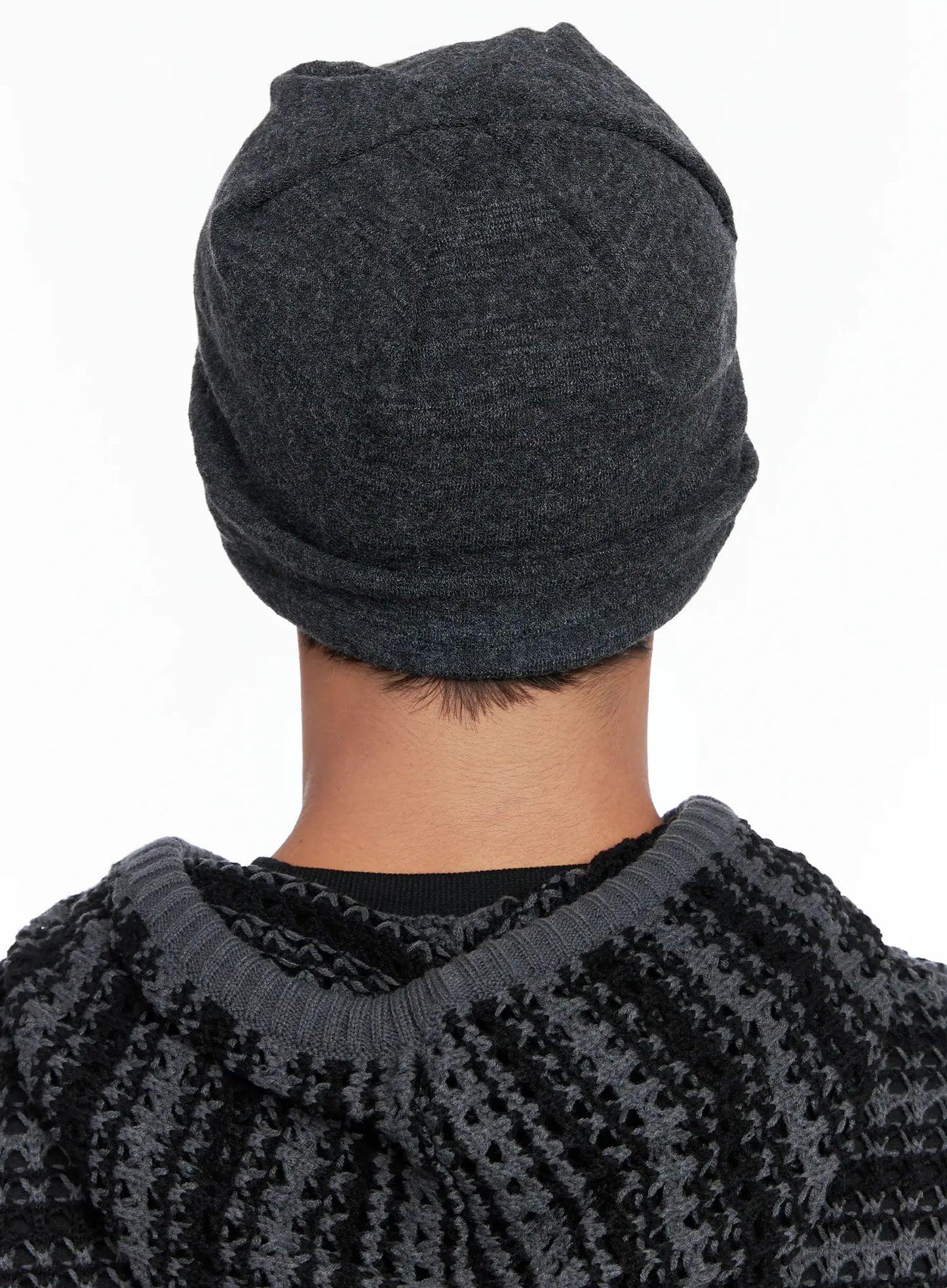 Button Decor Beanie IO506