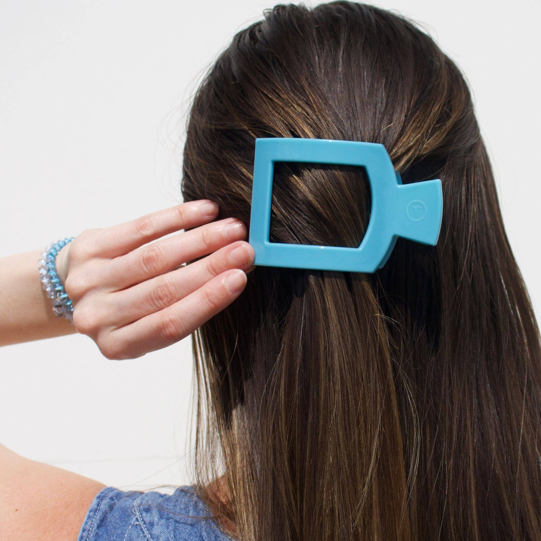 teleties medium flat square clip