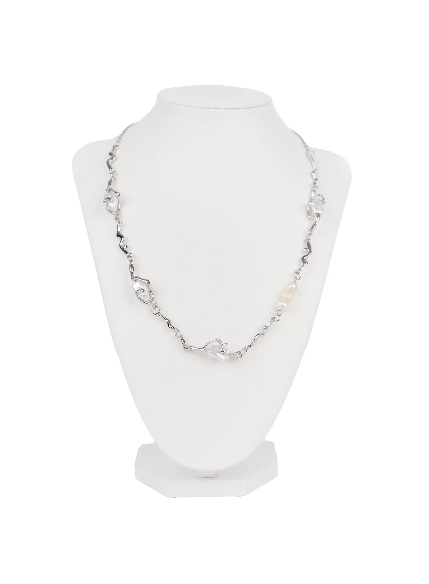 Asymmetric Faux-Pearl Link Necklace IN510