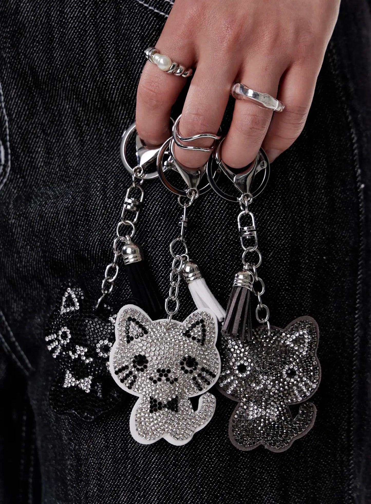 Black and White Rhinestone Ribbon Character Keychain IA524
