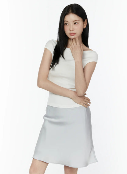 Boat Neck Short Sleeve Top IU505