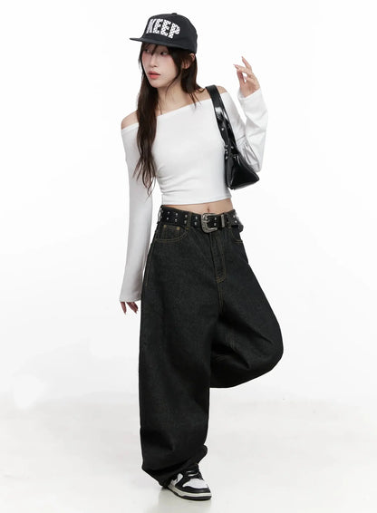 Chic Off-Shoulder Cropped Tee IN514