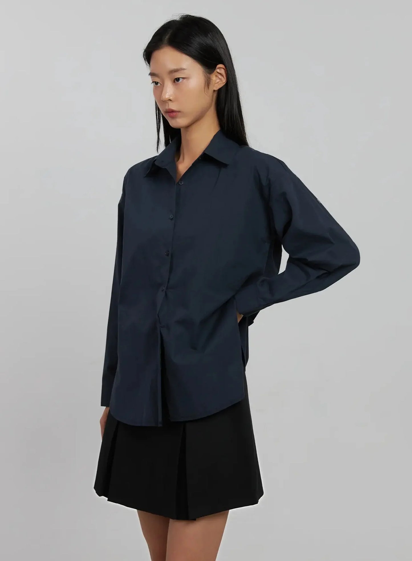 Classic Button-Up Shirt IJ508