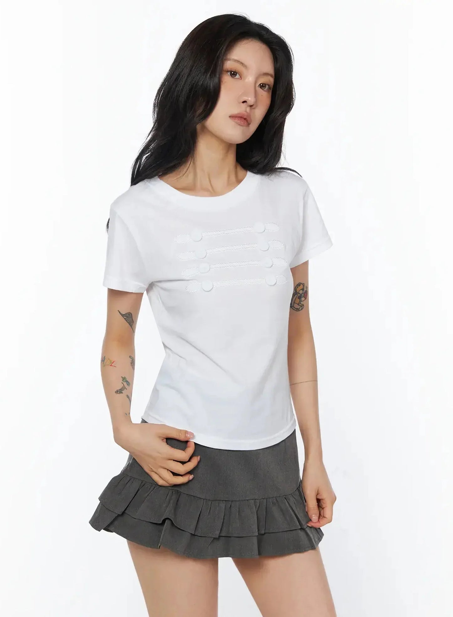 Chic Button Design T-Shirt IU508