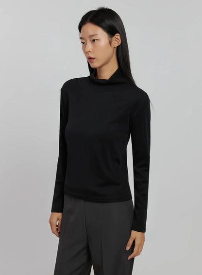 Basic Turtleneck Top IJ508