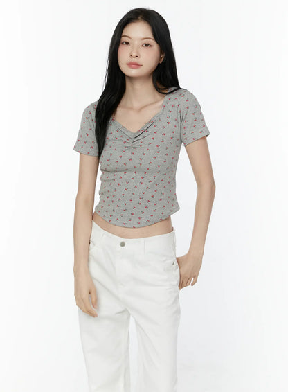 Cherry Print Sweetheart Neckline Tee IU505