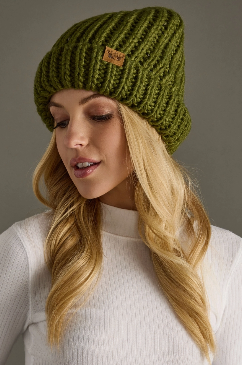 lou knit beanie