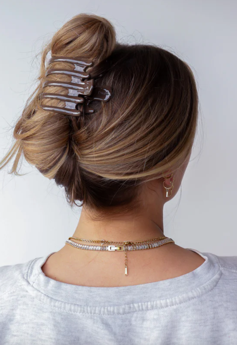 shiny wide lay down claw