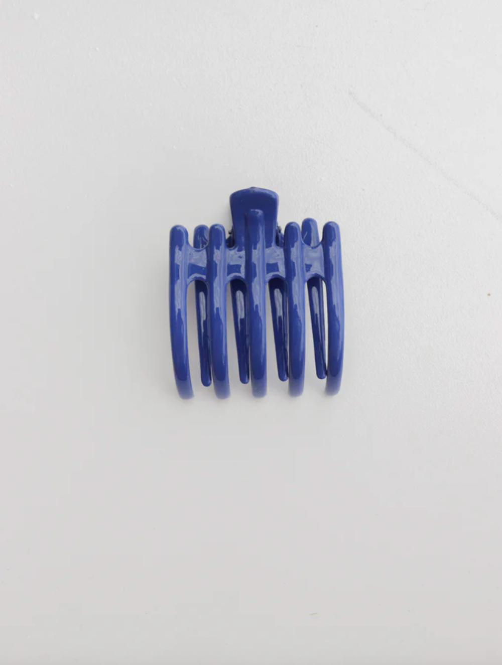 shiny wide lay down claw